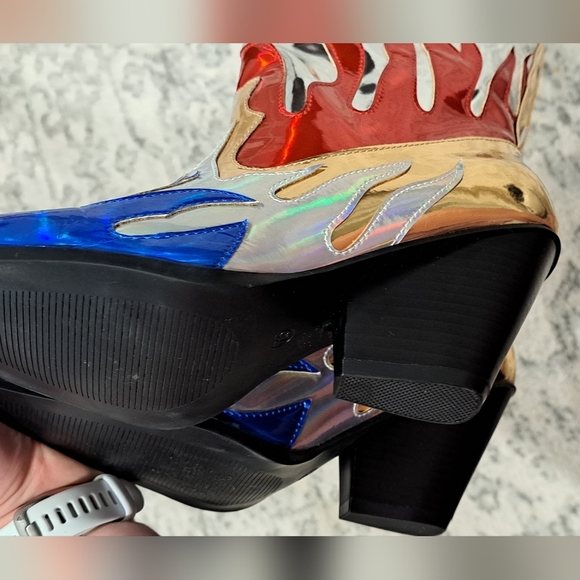 Cape Robbin Racha Gold Boots 7.5 - Picture 8 of 14